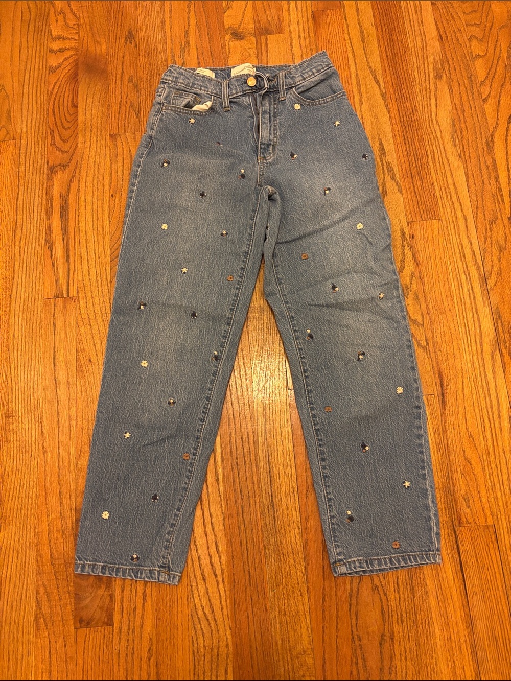 Embroidered Flowers Blue Women's High-Waist Jeans